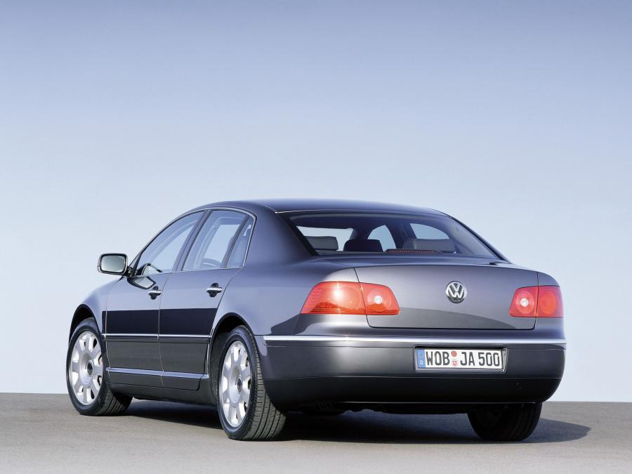  Volkswagen Phaeton V8 2002 года  (фото 5 из 12)